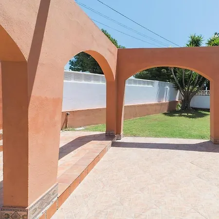 Holiday home Expoholidys- Privado En Castell Del Rey